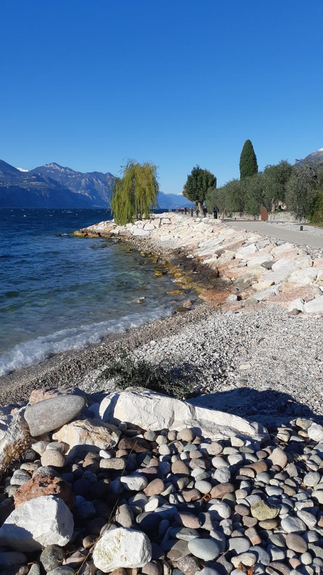 Hotel Danieli La Castellana lago di Garda Brenzone sul Garda Esterno foto