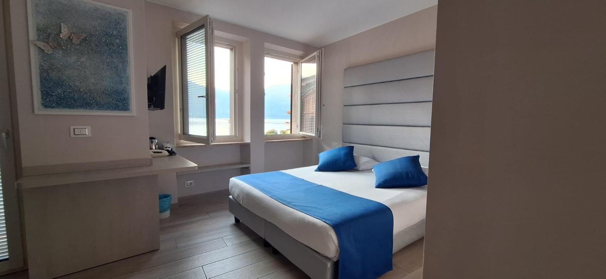 Hotel Danieli La Castellana lago di Garda Brenzone sul Garda Esterno foto