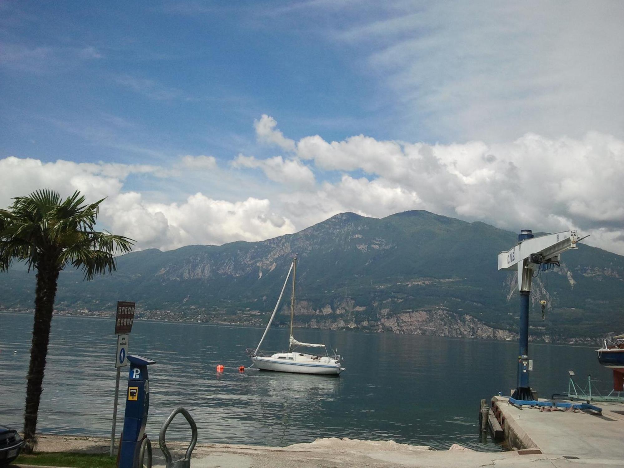 Hotel Danieli La Castellana lago di Garda Brenzone sul Garda Esterno foto